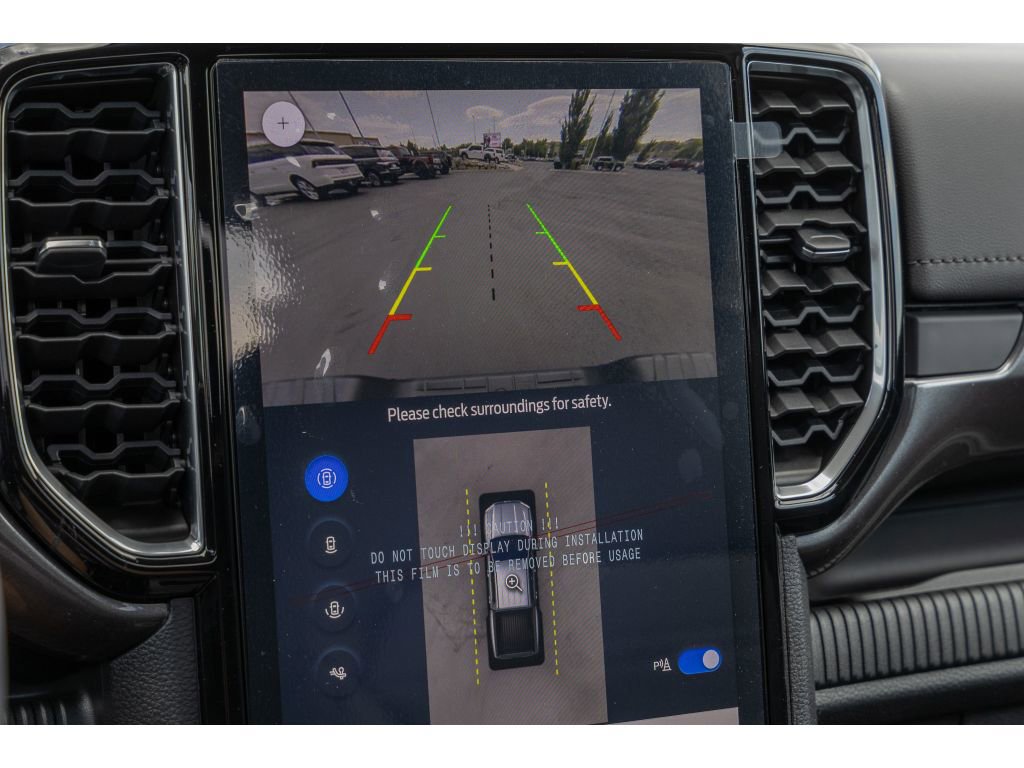 New 2025 Ford Ranger Lariat w/ FX4 Off-Road Package image 24