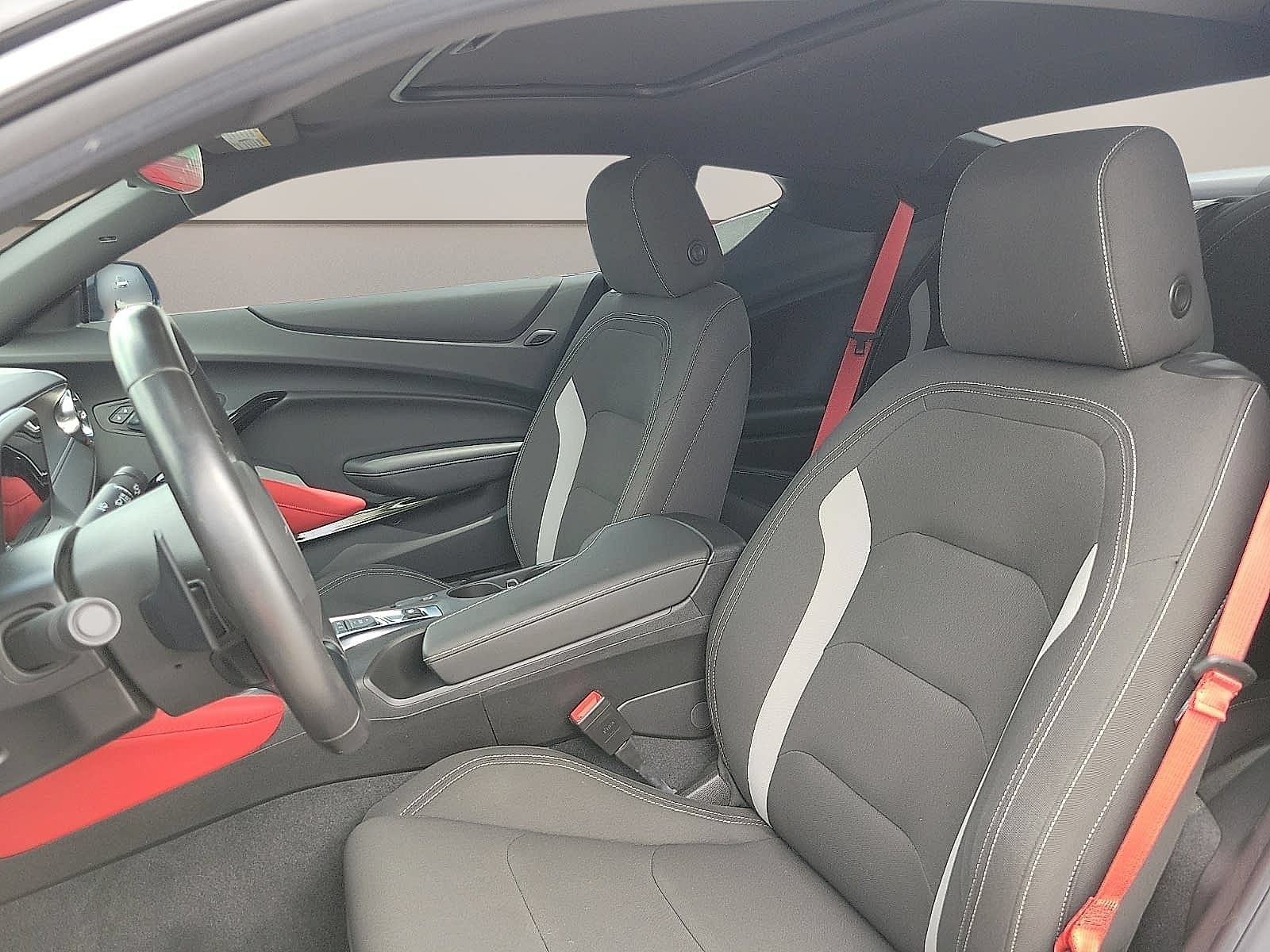 Used 2022 Chevrolet Camaro LT w/ Redline Edition RWD image 11