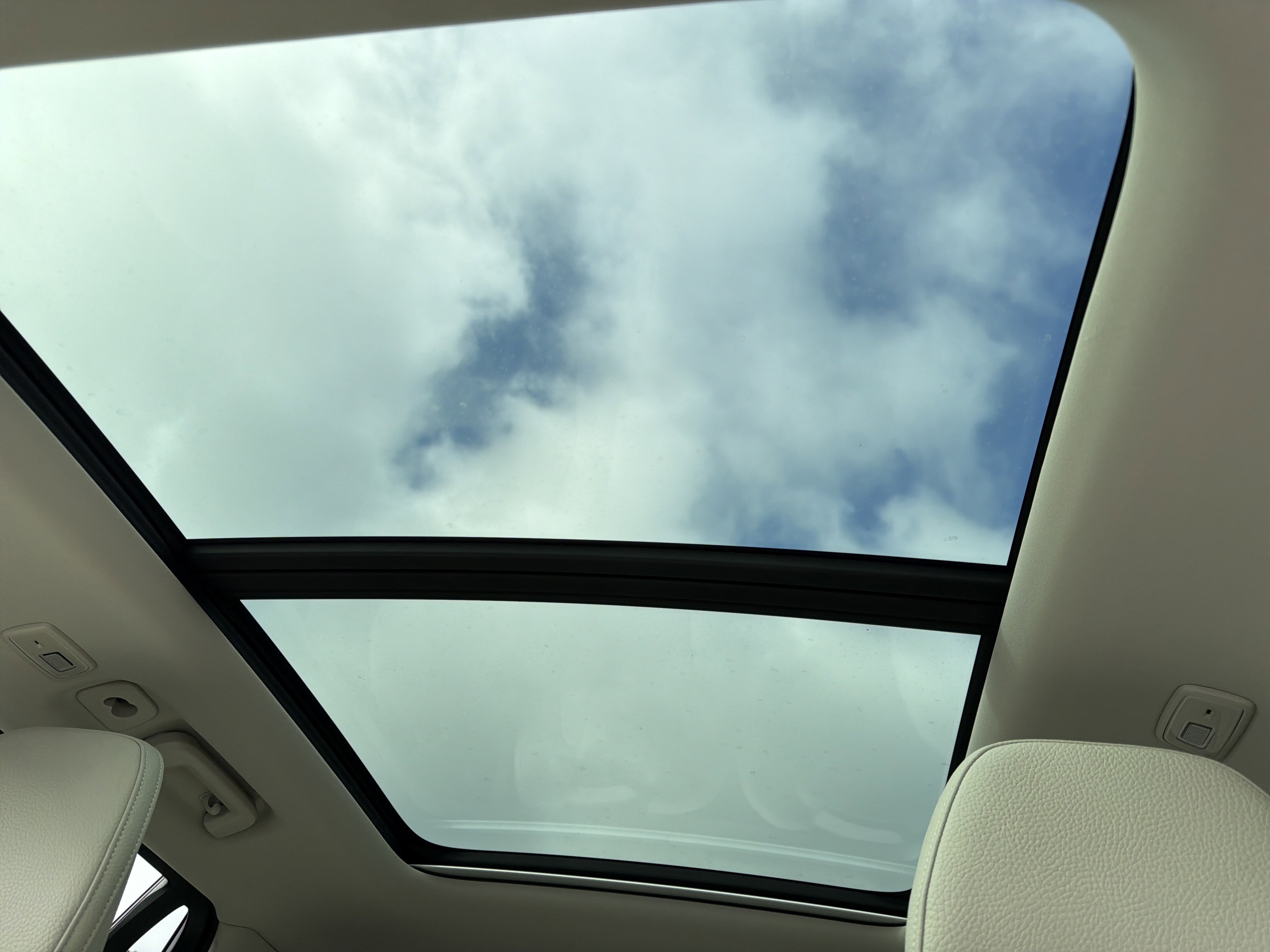 Certified 2023 Volvo XC90 B6 Core image 28