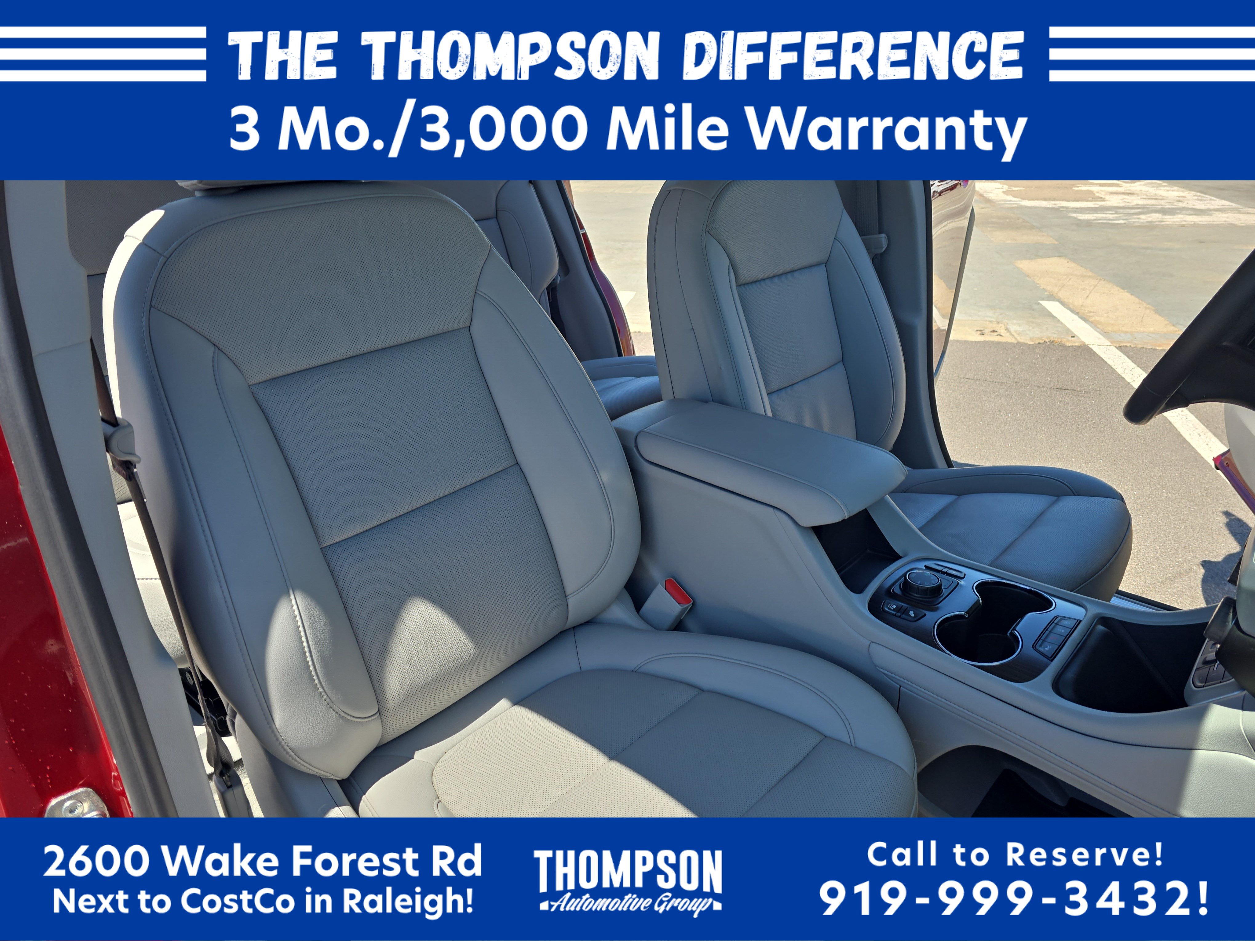 Used 2022 GMC Acadia SLT w/ Technology Package AWD/4WD image 10