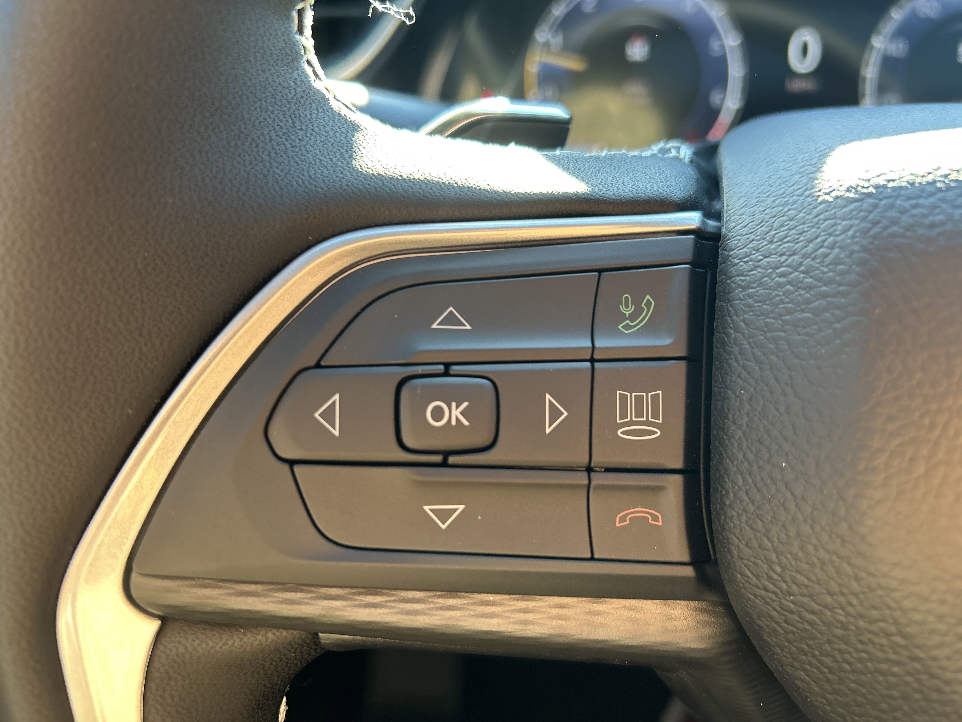 New 2025 Jeep Grand Cherokee Laredo image 19