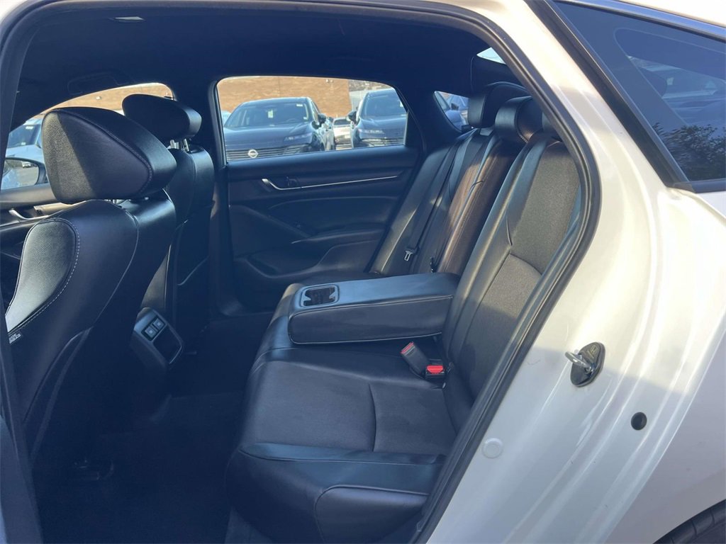 Used 2021 Honda Accord Sport image 15