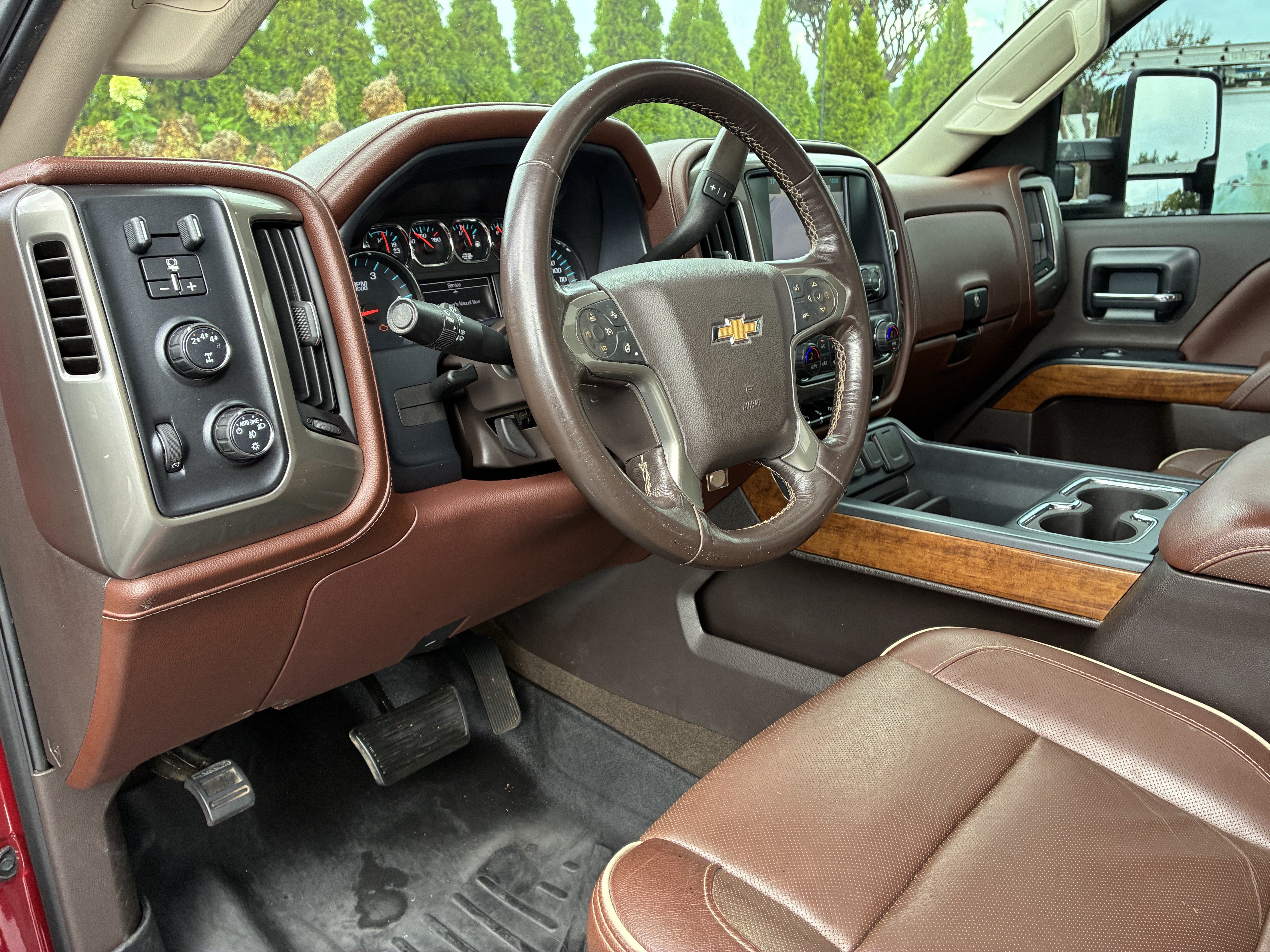 Used 2018 Chevrolet Silverado 3500 High Country w/ Duramax Plus Package AWD/4WD image 25