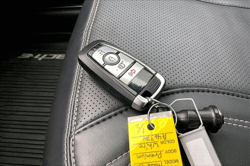 Certified 2023 Ford Mustang Mach-E Premium AWD/4WD image 11