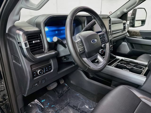 Certified 2025 Ford F250 Lariat AWD/4WD image 9