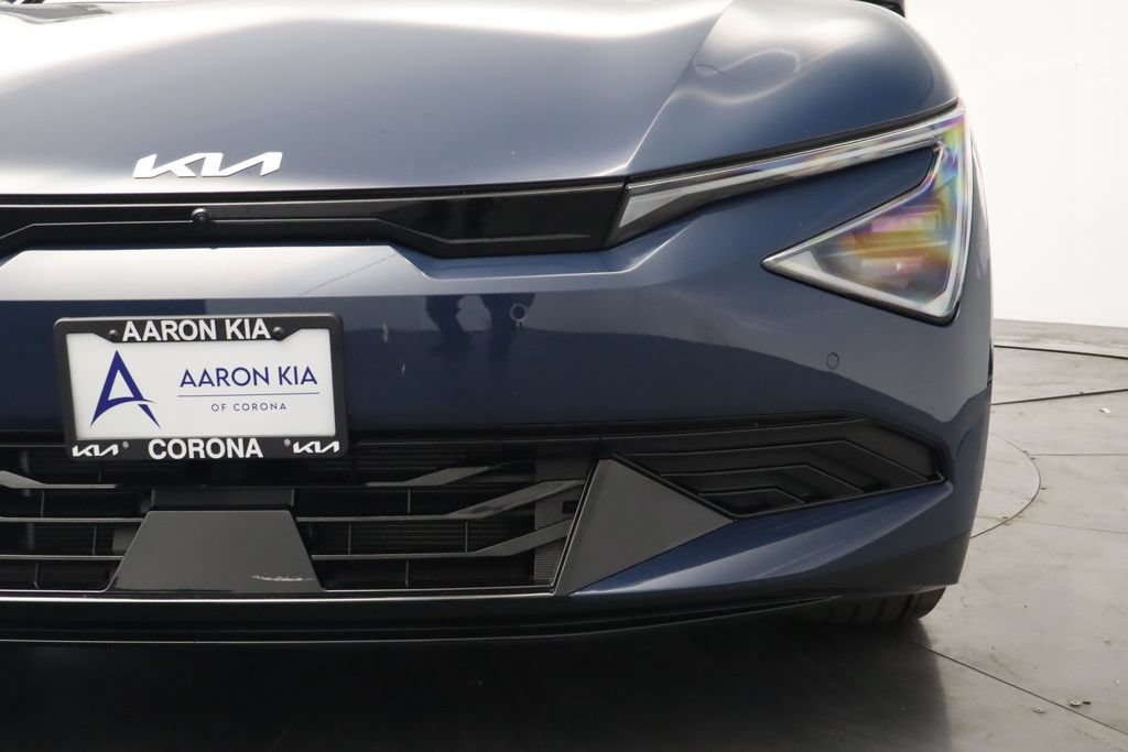 Used 2025 Kia EV6 Wind RWD image 8