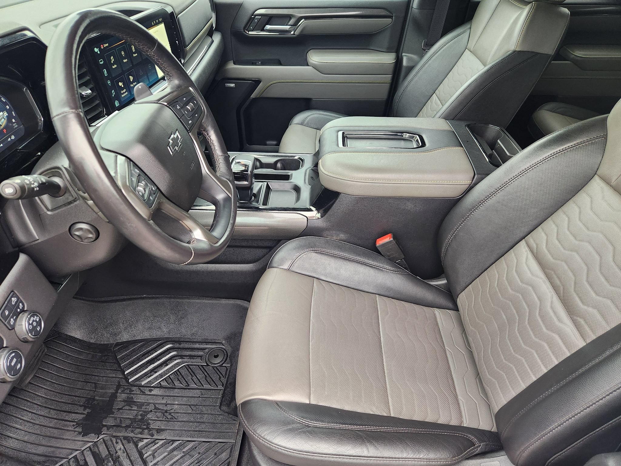Used 2022 Chevrolet Silverado 1500 ZR2 w/ Technology Package AWD/4WD image 12