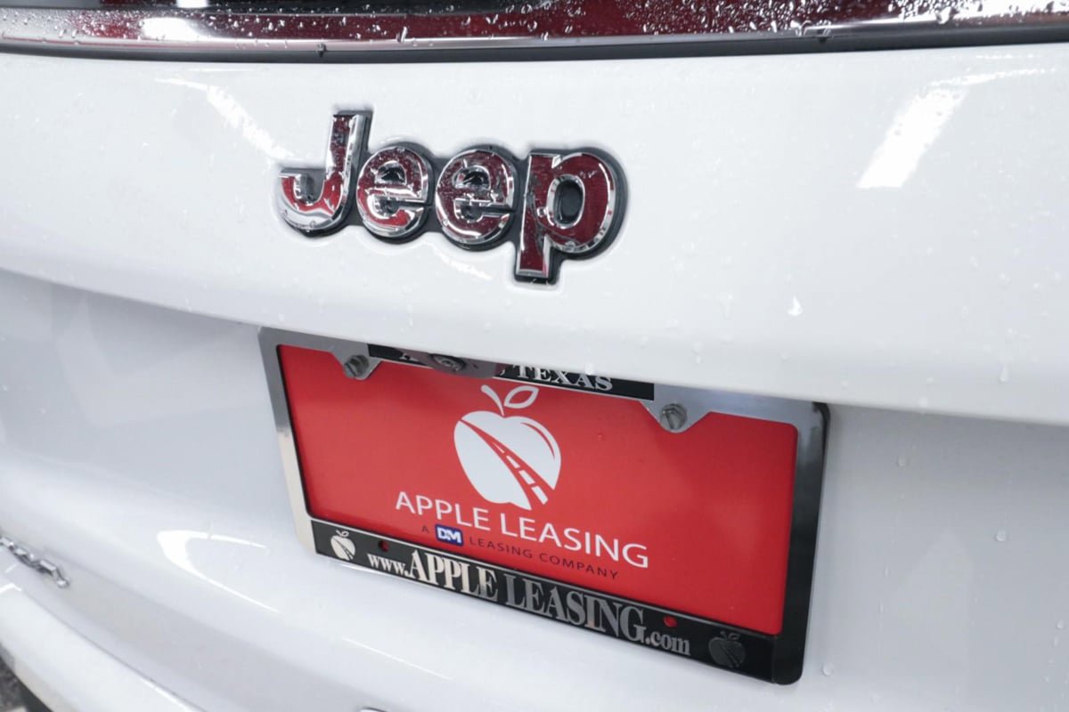 Used 2025 Jeep Compass Limited AWD/4WD image 26
