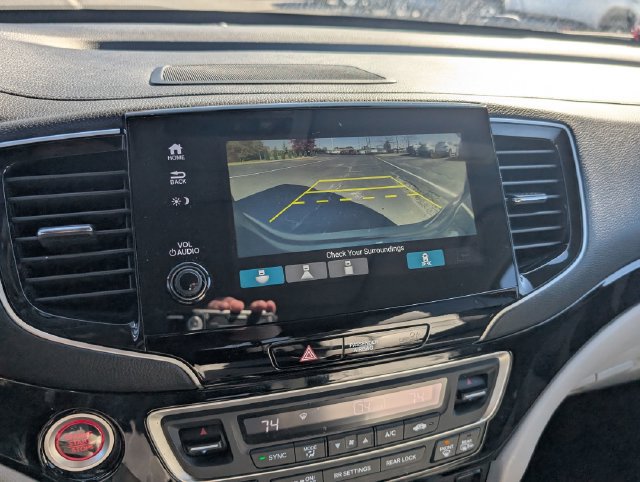 Used 2021 Honda Pilot Touring image 21
