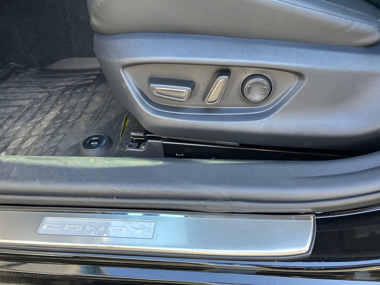 Certified 2026 Toyota Camry XLE image 6