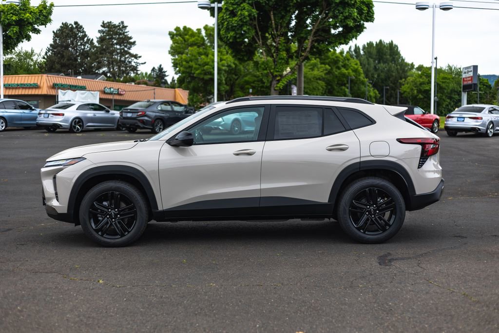 New 2026 Chevrolet Trax ACTIV w/ Driver Confidence Package FWD image 11