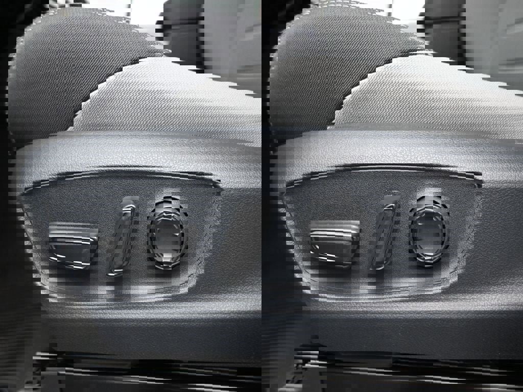 New 2026 Toyota Tacoma TRD Off-Road w/ TRD Off Road Upgrade Package image 10