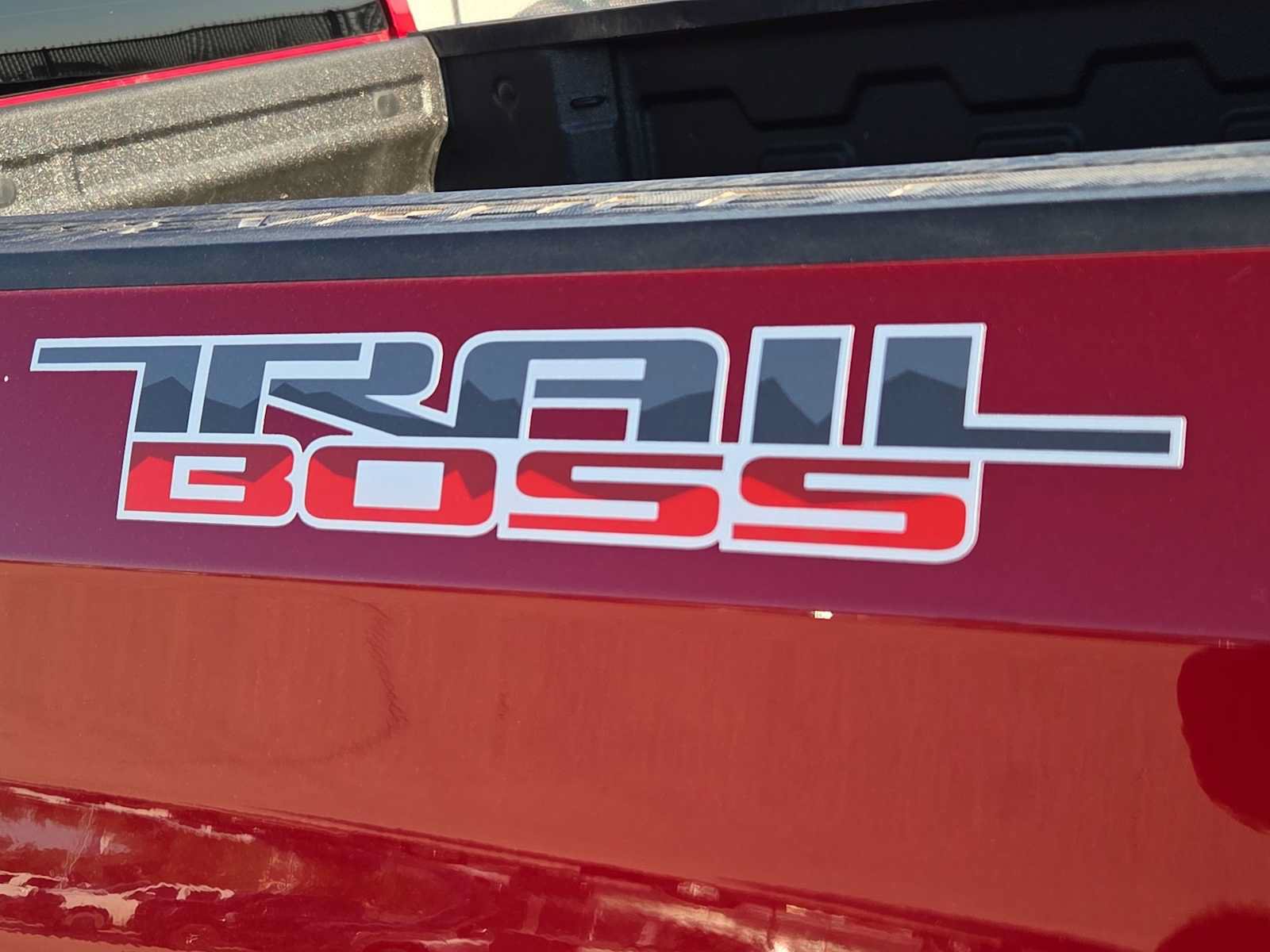 Used 2021 Chevrolet Silverado 1500 LT Trail Boss w/ Bed Protection Package AWD/4WD image 11