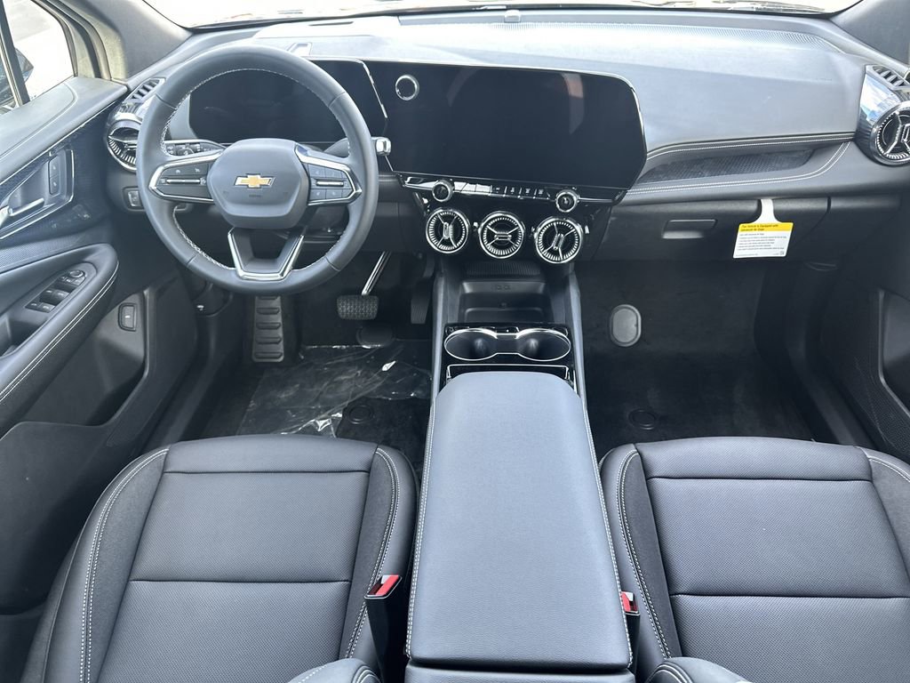 New 2026 Chevrolet Blazer EV LT image 2