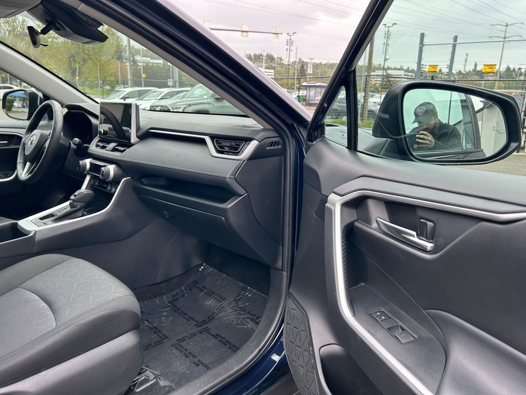 Certified 2024 Toyota RAV4 XLE w/ Convenience Package AWD/4WD image 15