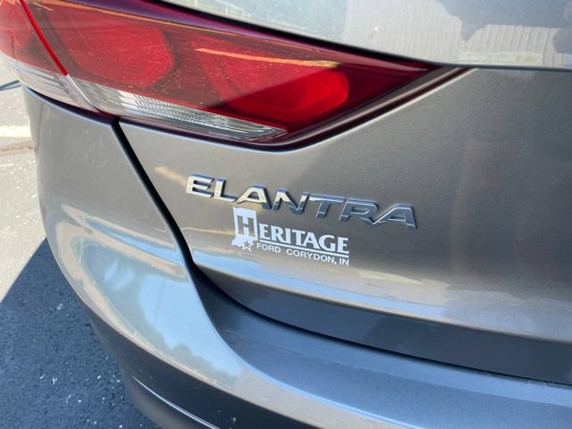 Used 2018 Hyundai Elantra SE w/ Cargo Package FWD image 15