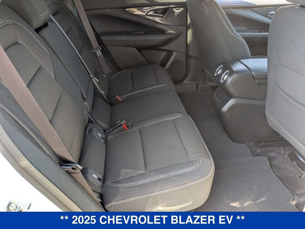 New 2025 Chevrolet Blazer EV LT AWD/4WD image 36