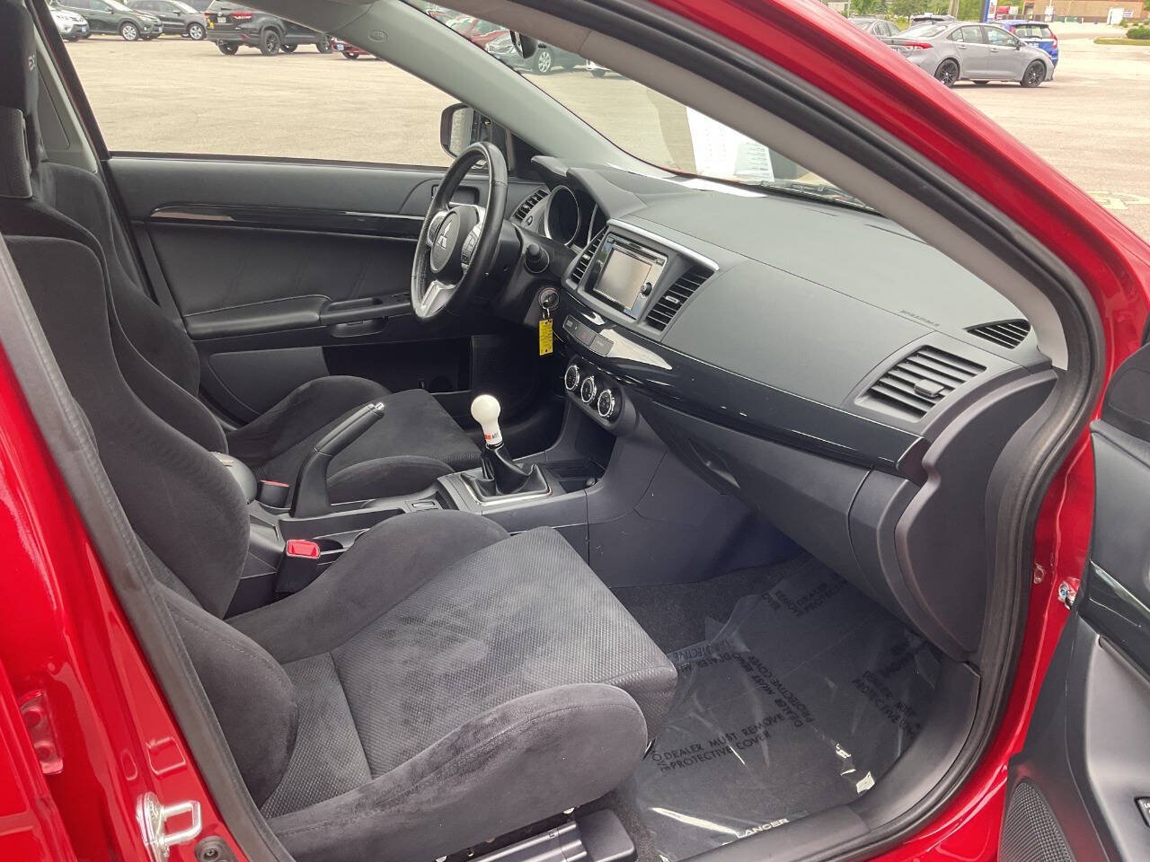 Used 2015 Mitsubishi Lancer Evolution GSR AWD/4WD image 40