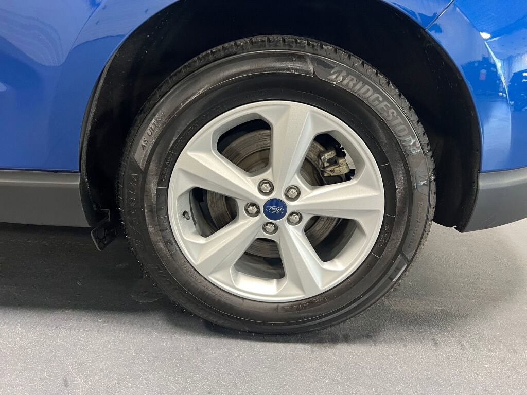 Used 2022 Ford Edge SE w/ Cargo Accessory Package image 13