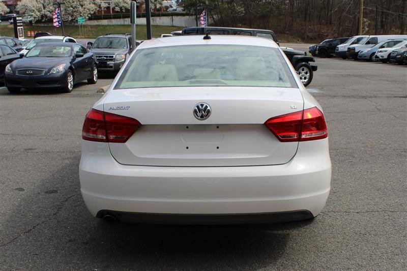Used 2012 Volkswagen Passat 2.5 SE image 4