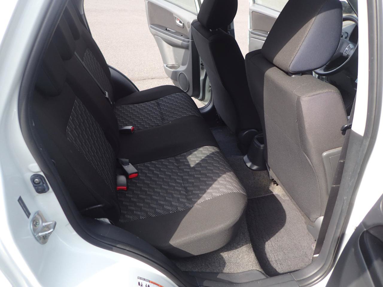 Used 2008 Suzuki SX4 AWD Hatchback image 12