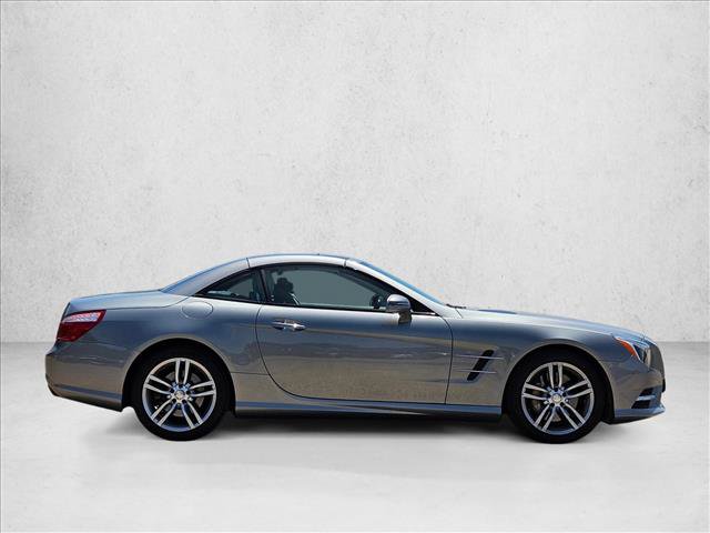 Used 2013 Mercedes-Benz SL 550 image 4