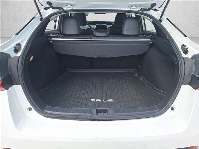 Used 2022 Toyota Prius XLE FWD image 17
