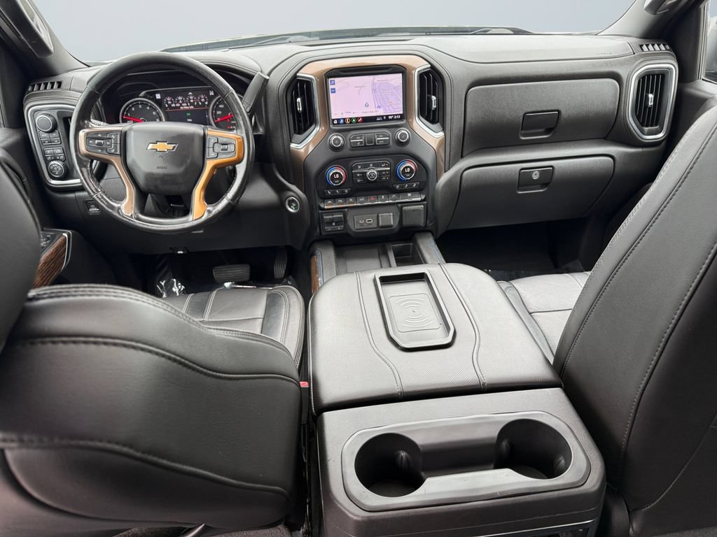 Used 2019 Chevrolet Silverado 1500 High Country w/ High Country Premium Package AWD/4WD image 10