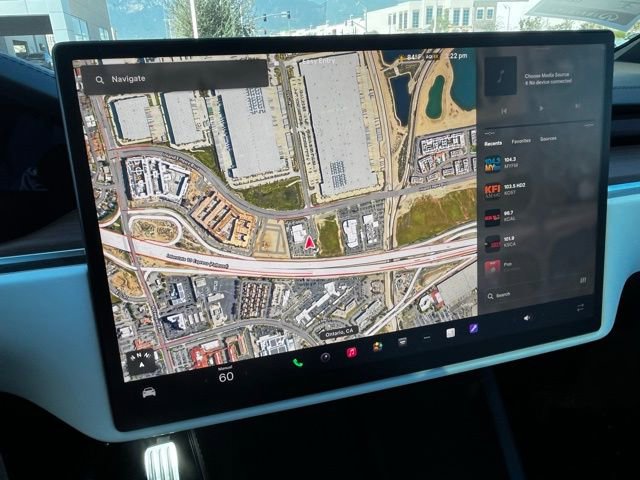 Used 2023 Tesla Model X image 18