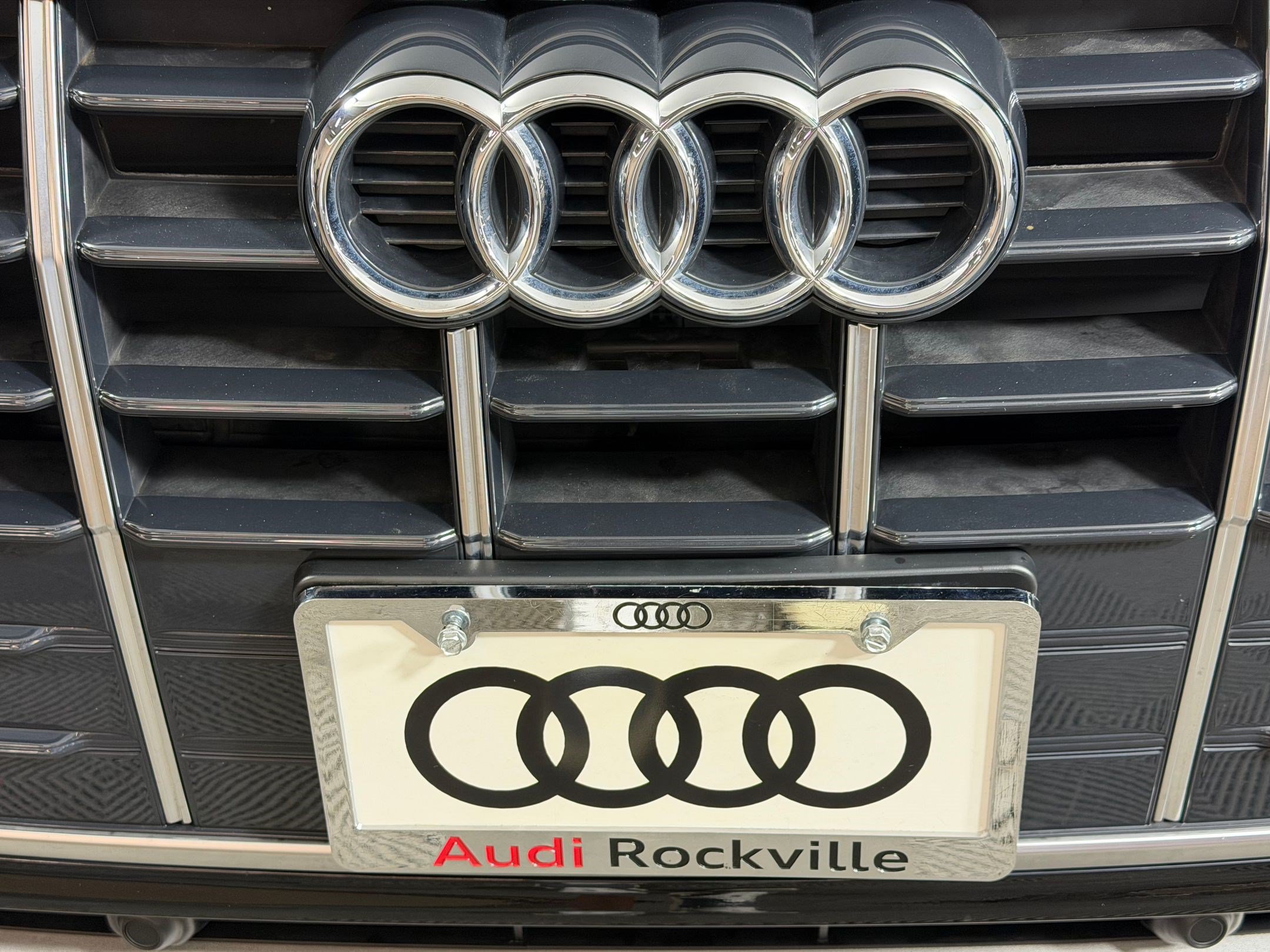 Used 2023 Audi Q5 2.0T Premium w/ Convenience Package AWD/4WD image 28