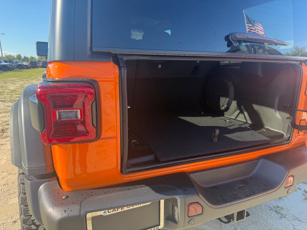 New 2027 Jeep Wrangler Unlimited Rubicon 392 AWD/4WD image 39