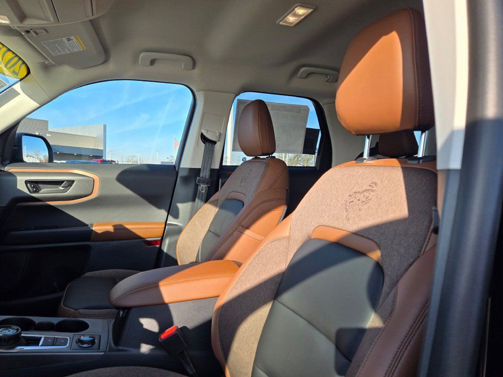 New 2025 Ford Bronco Sport Outer Banks w/ Outer Banks Tech Package+ image 22