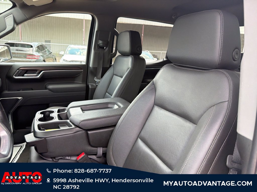 Used 2025 GMC Sierra 1500 SLT AWD/4WD image 12