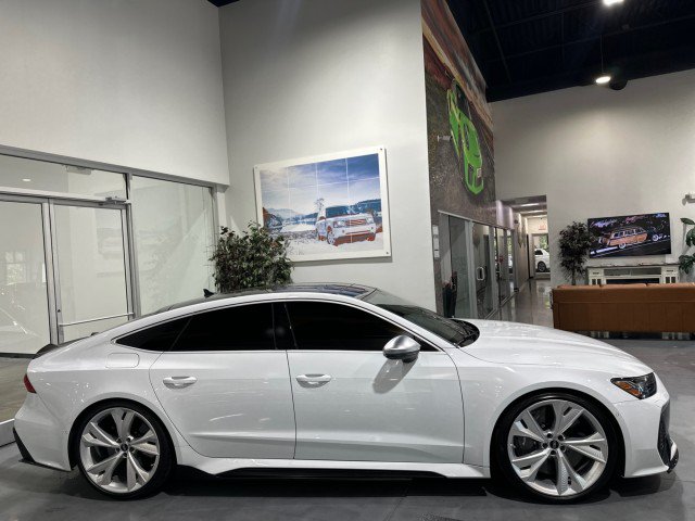 Used 2021 Audi RS 7 Sportback AWD/4WD image 28