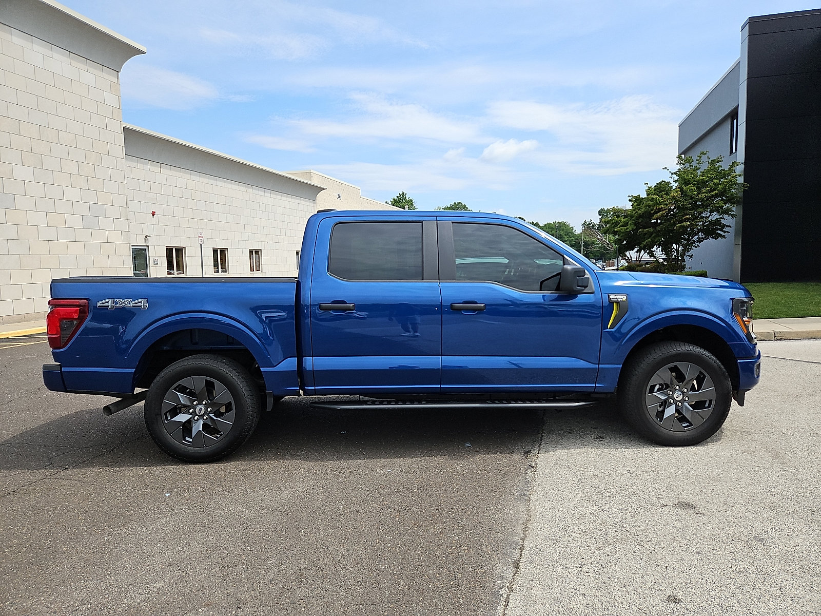 Used 2025 Ford F150 STX w/ Equipment Group 200A AWD/4WD image 7