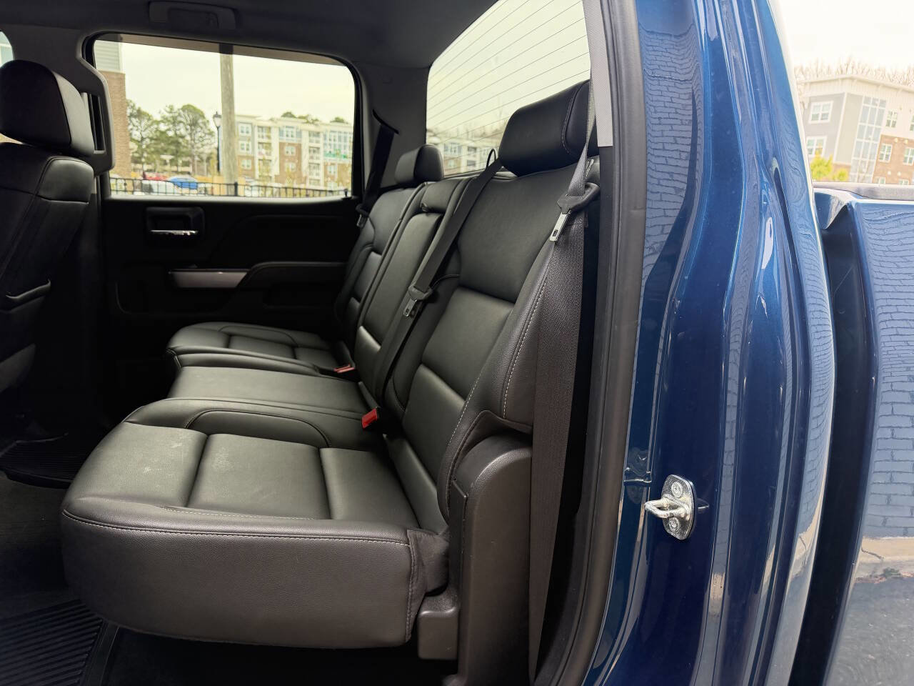 Used 2018 Chevrolet Silverado 1500 LT w/ All Star Edition image 9