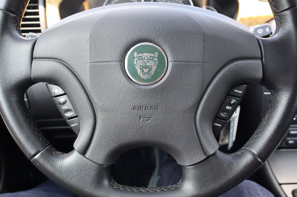 Used 2004 Jaguar X-TYPE 2.5 AWD/4WD image 25
