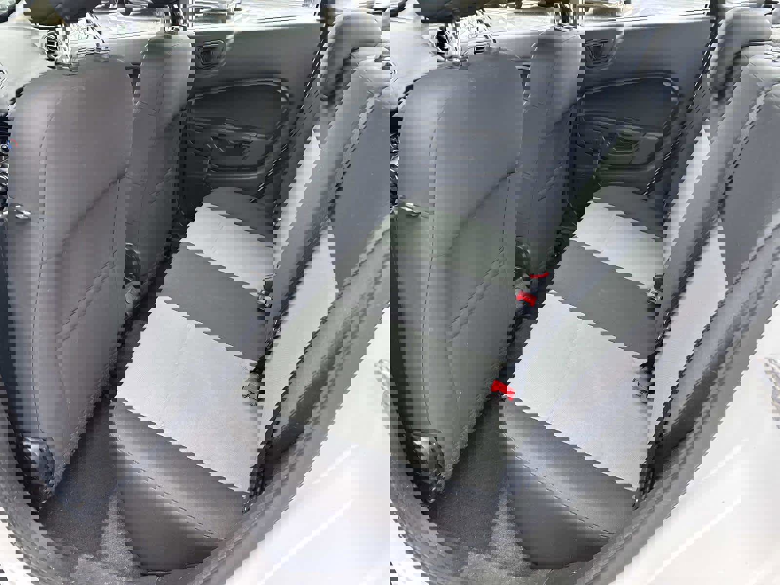 Used 2016 Ford Fiesta S image 13