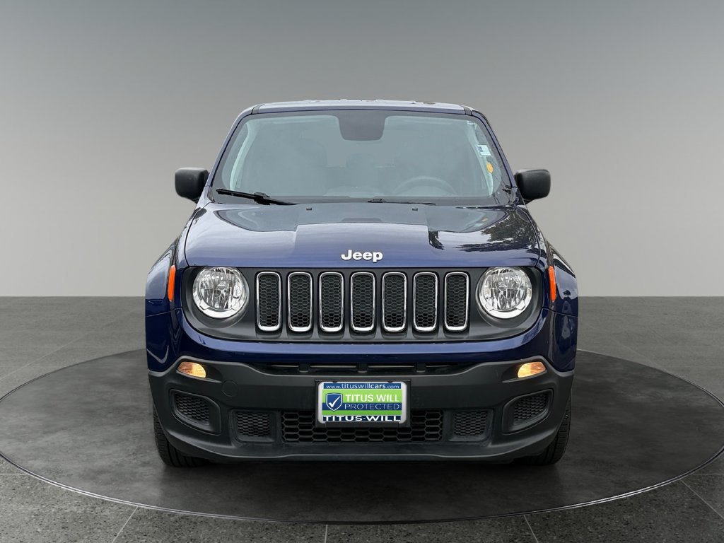 Used 2018 Jeep Renegade Sport w/ Power & Air Group AWD/4WD image 2