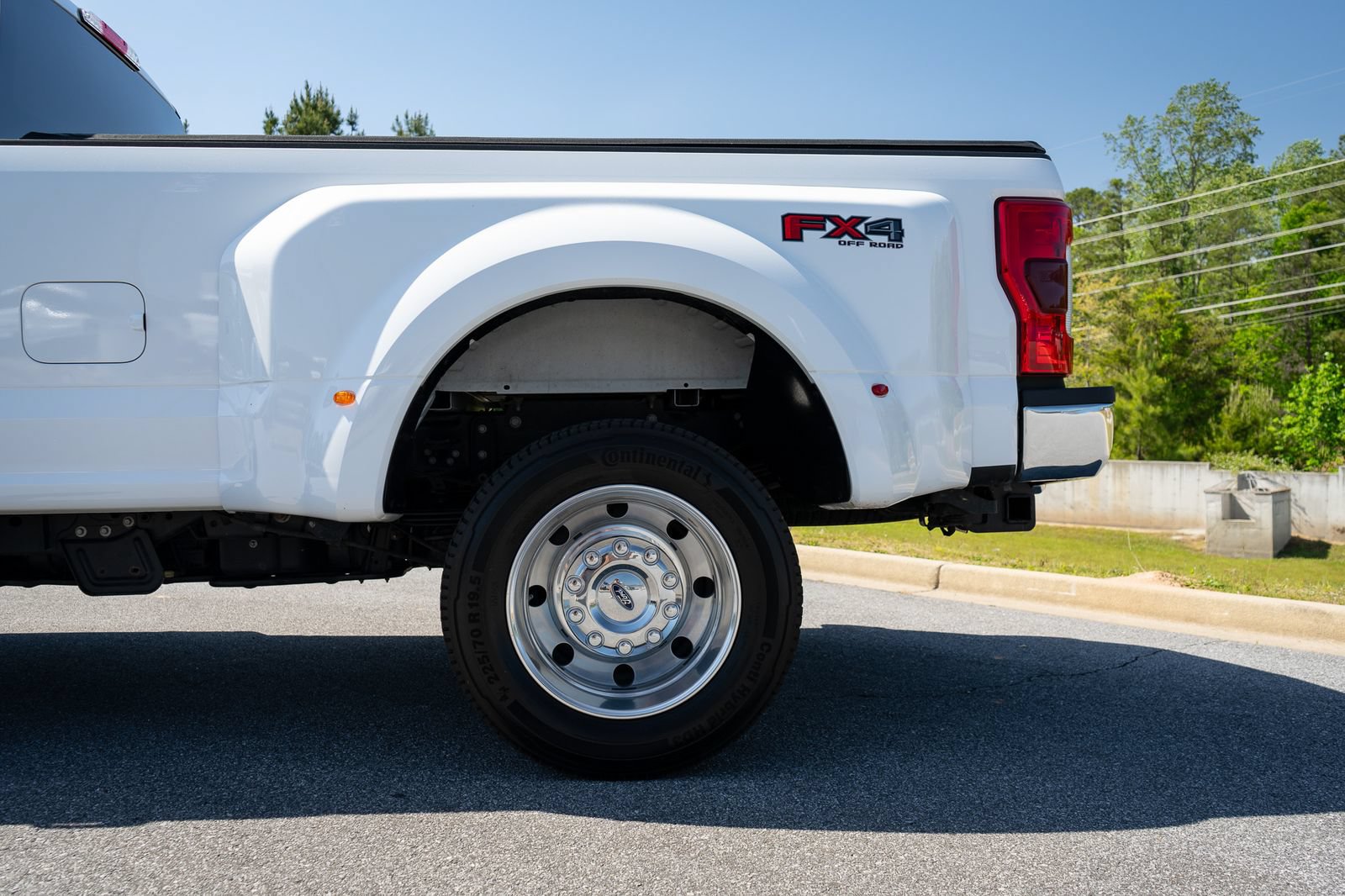 Used 2019 Ford F450 XLT w/ XLT Value Package AWD/4WD image 6