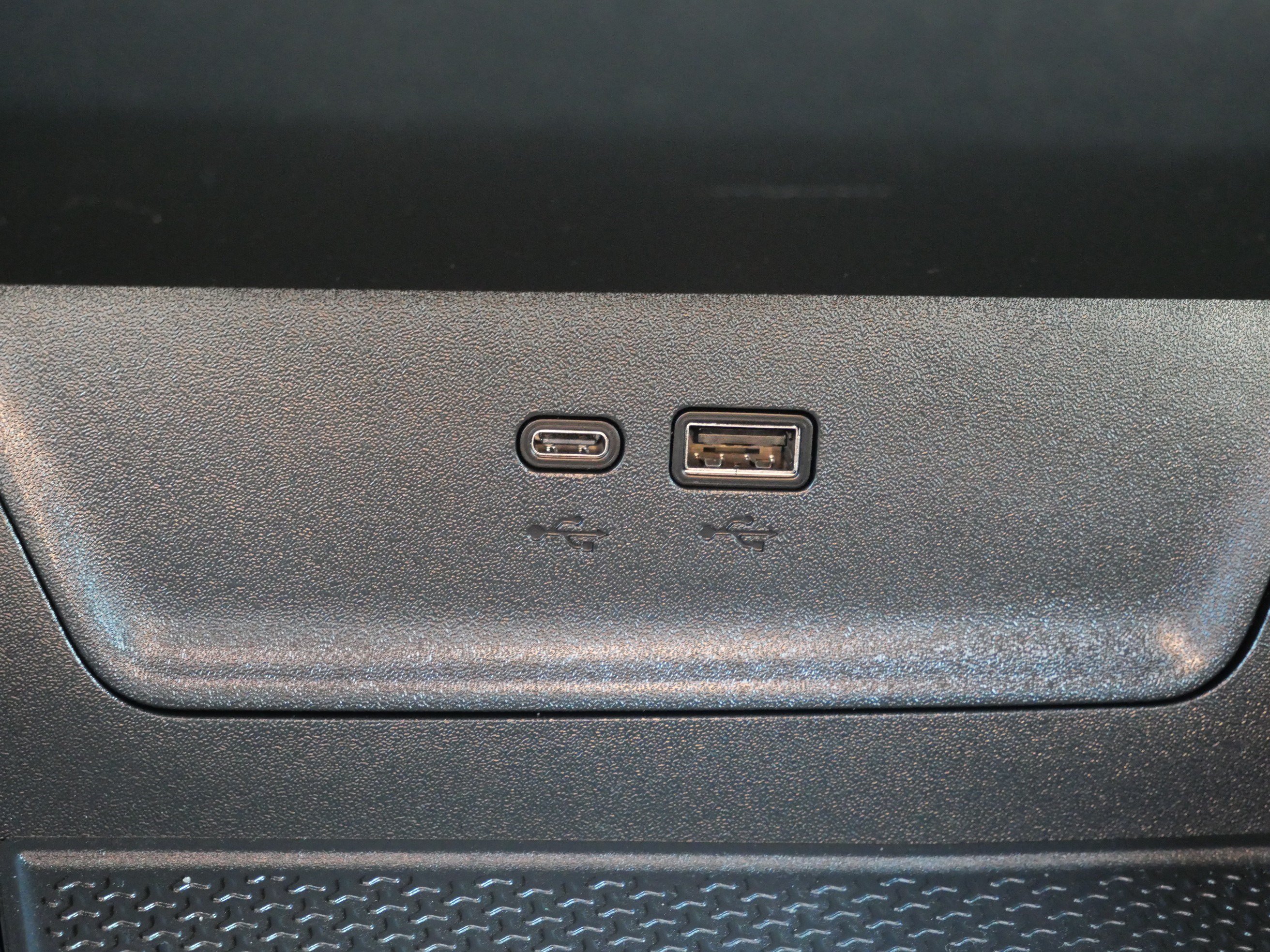 Used 2025 Chevrolet Equinox LT AWD/4WD image 31