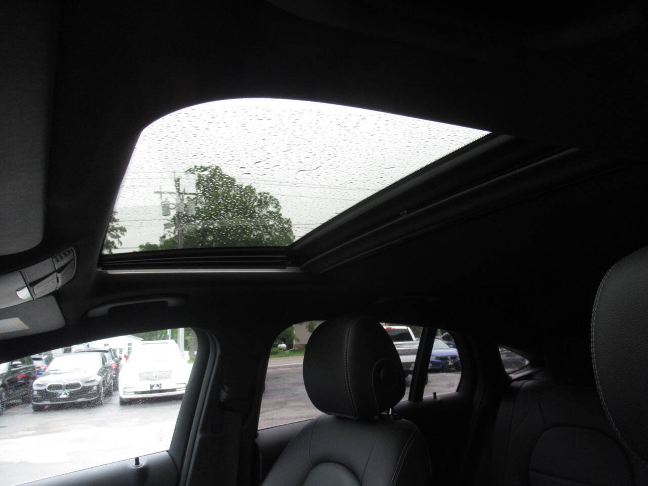 Used 2019 Mercedes-Benz GLC 300 4MATIC Coupe image 20