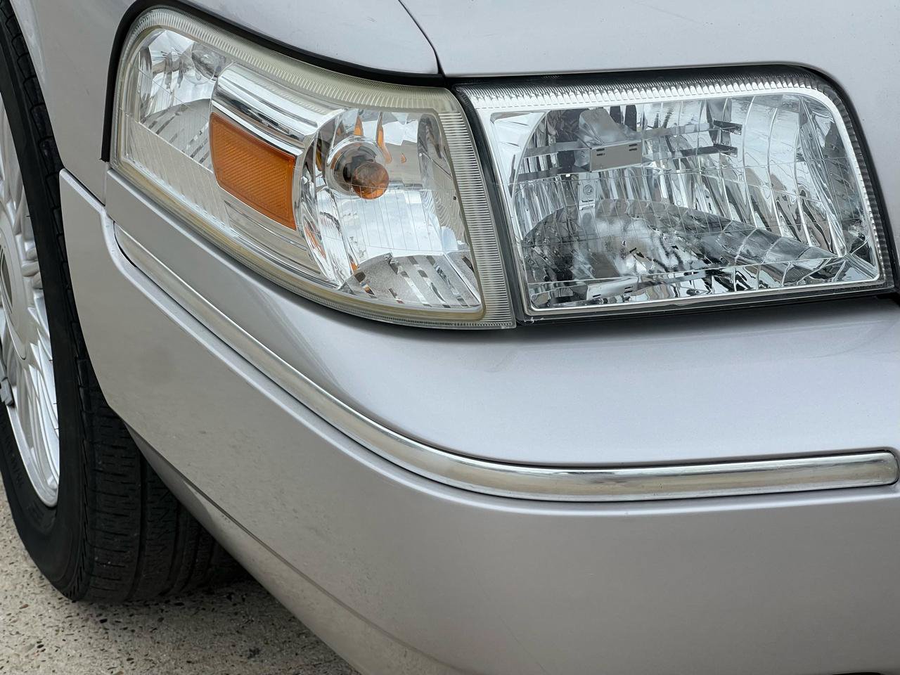 Used 2009 Mercury Grand Marquis LS RWD image 16