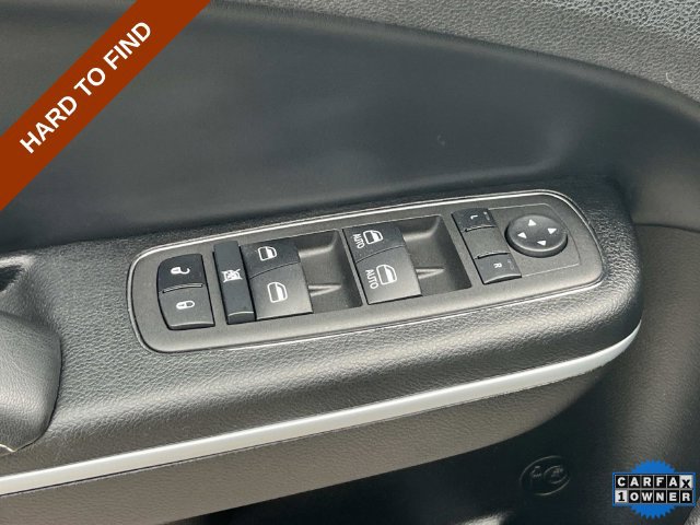 Certified 2022 Chrysler 300 S w/ Comfort Group RWD image 25