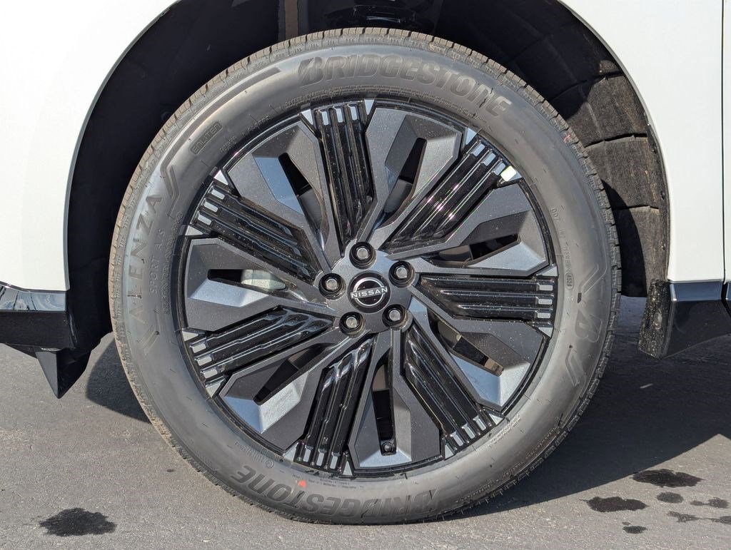 New 2025 Nissan Murano Platinum image 8