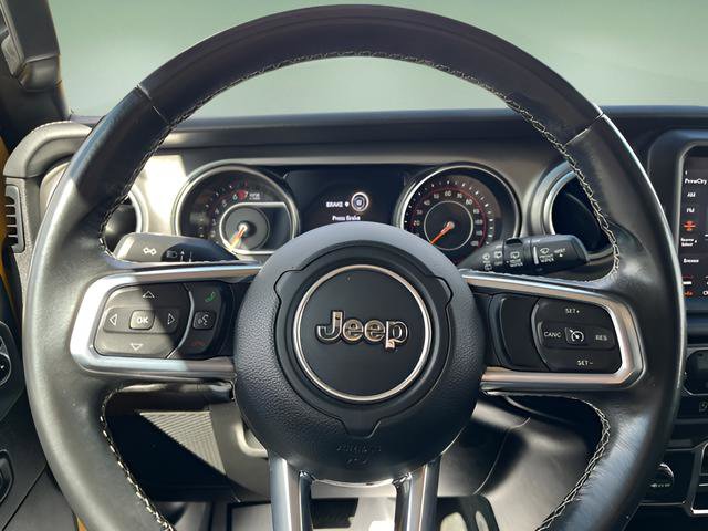 Used 2020 Jeep Wrangler Unlimited Sahara w/ Uconnect 4C Nav & Sound Group AWD/4WD image 16