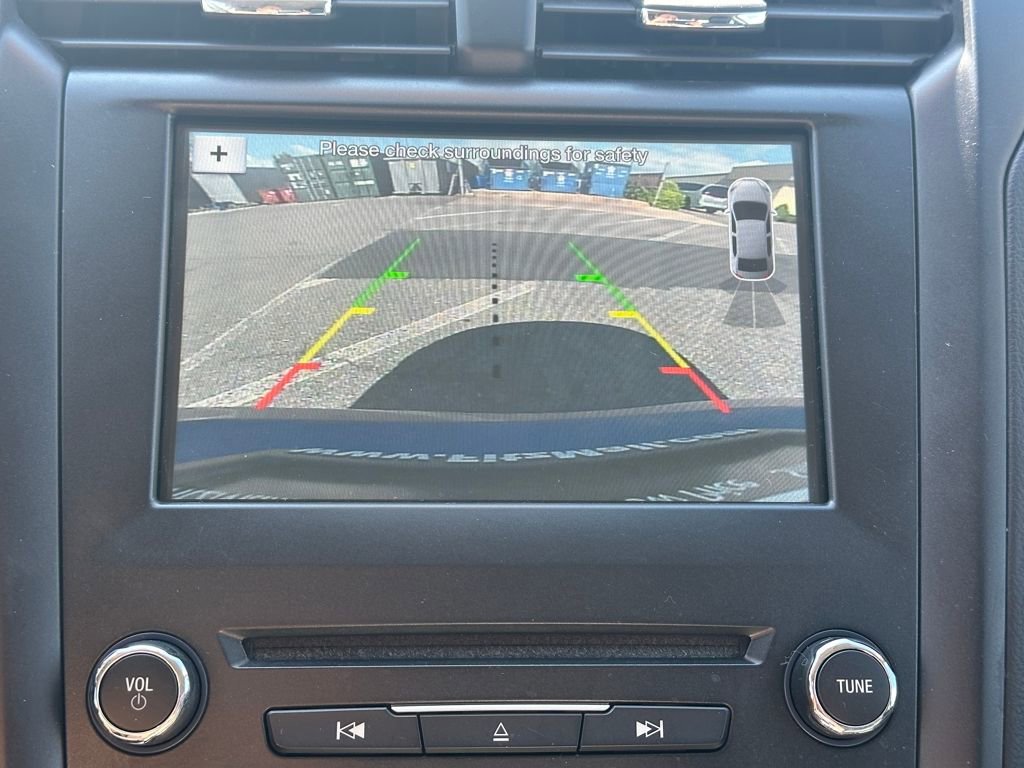 Used 2018 Ford Fusion SE w/ Equipment Group 201A FWD image 26