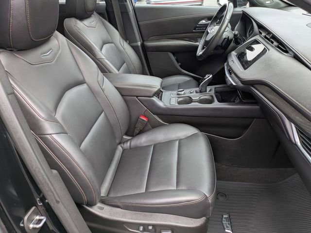 Used 2022 Cadillac XT4 Sport w/ Driver Awareness Package AWD/4WD image 28