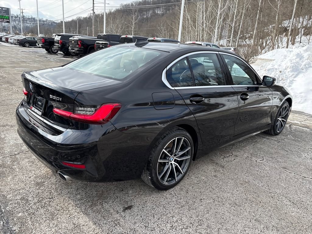 Used 2019 BMW 330i xDrive Sedan w/ Convenience Package image 5