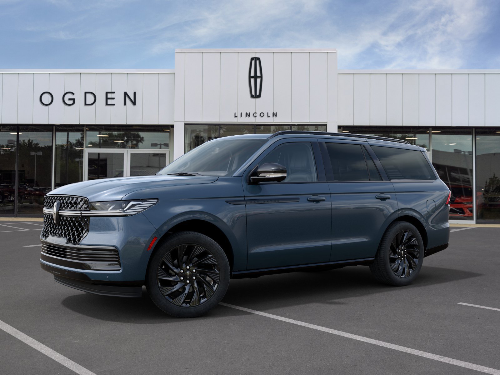 New 2027 Lincoln Navigator Reserve w/ Jet Appearance Package